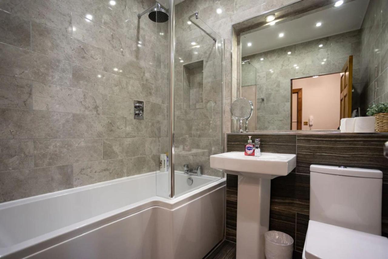 Blackfriars Residence - Beautiful Home EDI Exterior photo